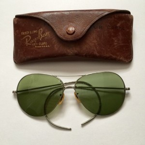 AN6531 Type 1 Ray-Bans from Bausch-Lomb. Credit to antiqueauctionsnow.net